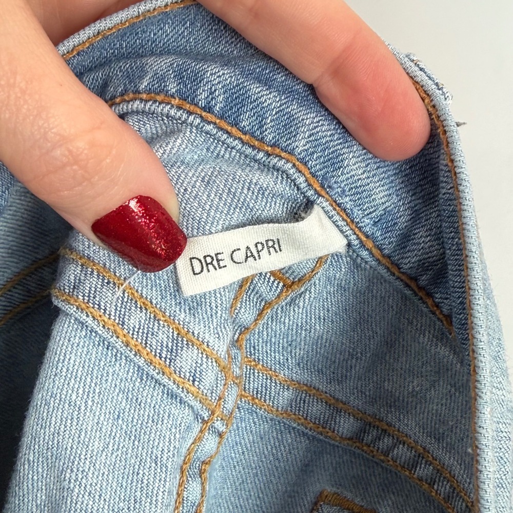 Rag & Bone Dre Capri Jeans Marina Light Wash Distressed Raw Hem Size 27 - Picture 7 of 9
